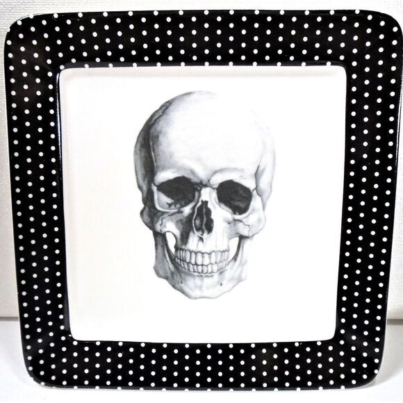 Wicked Ciroa  Skull Porcelaine 6" Plates, Set of 4 - Picture 2 of 5